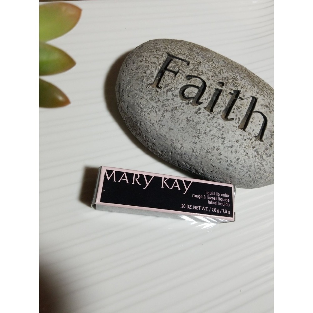 mary kay Signature Lip Creme